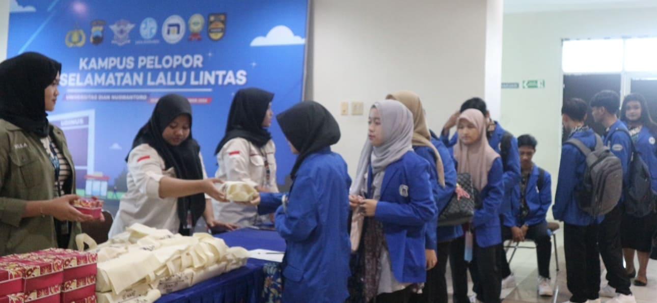 3. Open Gate Peseta